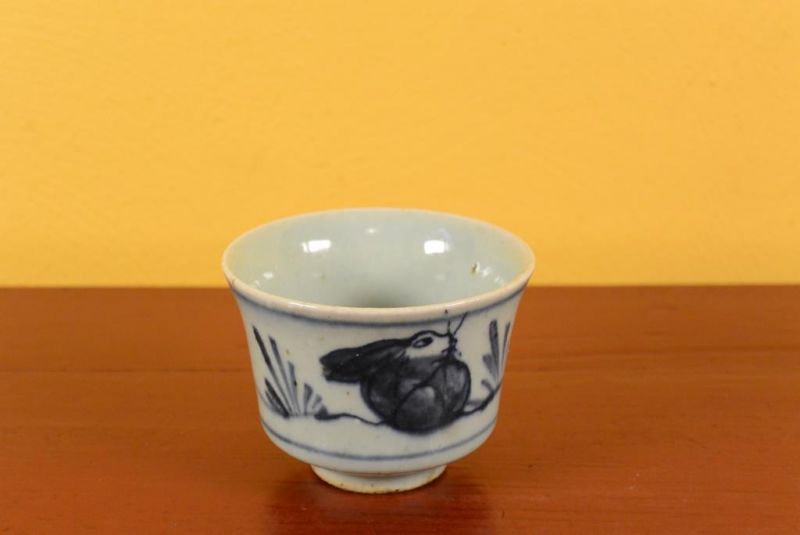 Small Chinese bowl or glass in porcelain Rabbit 1