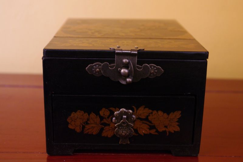 Small Chinese Jewelry Box Butterflies Black 4