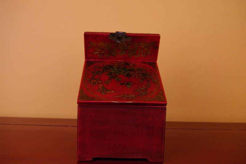 Small Chinese Jewelry Box Butterflies Red 3
