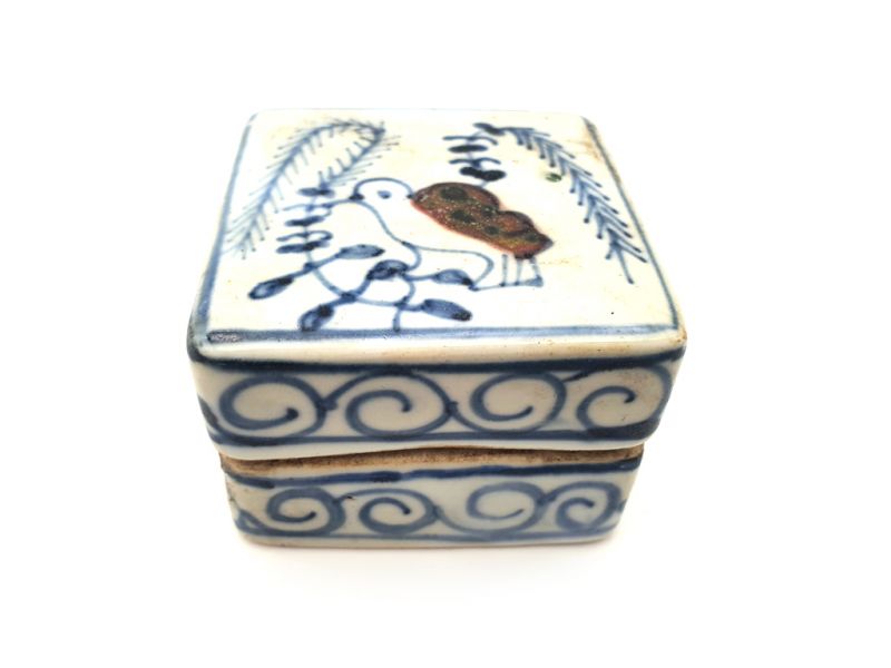 Small Chinese porcelain box - Square - Bird 1