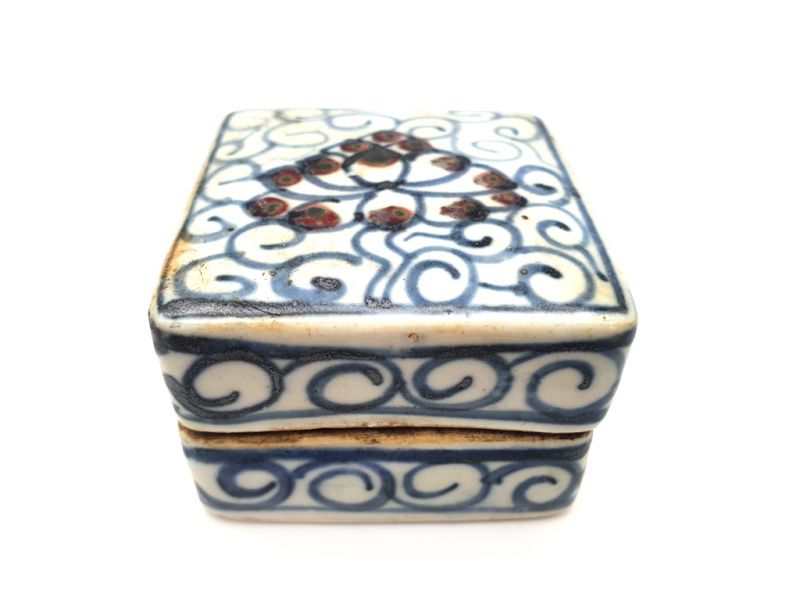 Small Chinese porcelain box - Square - Flower 1