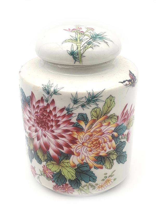 Small Chinese Porcelain Colored Potiche - butterflies and peonies 1