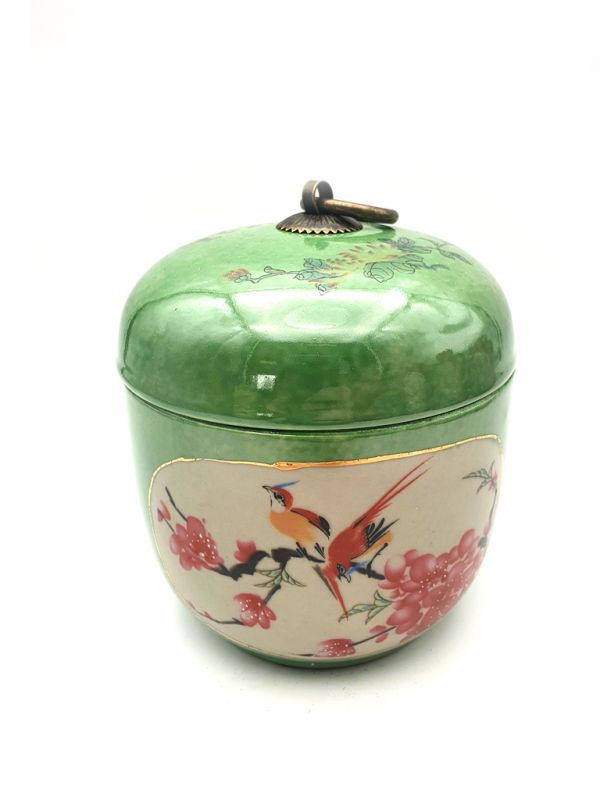 Small Chinese Porcelain Colored Potiche - Green - Bird of paradise on a cherry tree 1