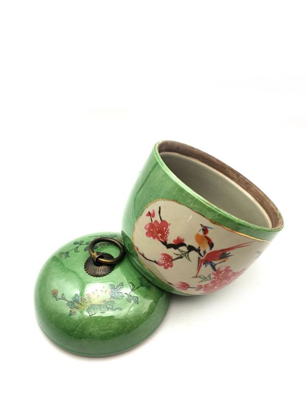 Small Chinese Porcelain Colored Potiche - Green - Bird of paradise on a cherry tree 4