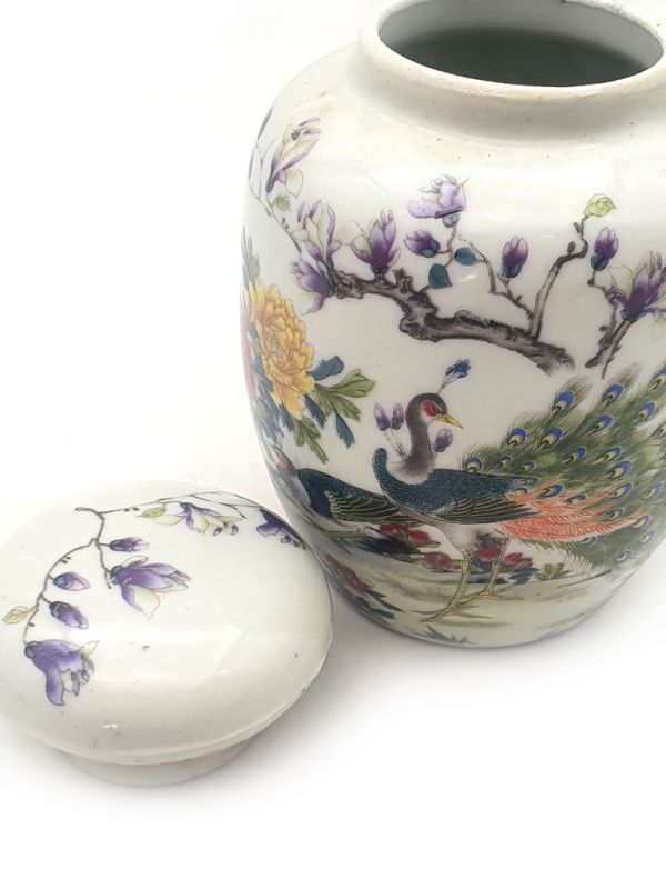 Small Chinese Porcelain Colored Potiche - peacocks 3
