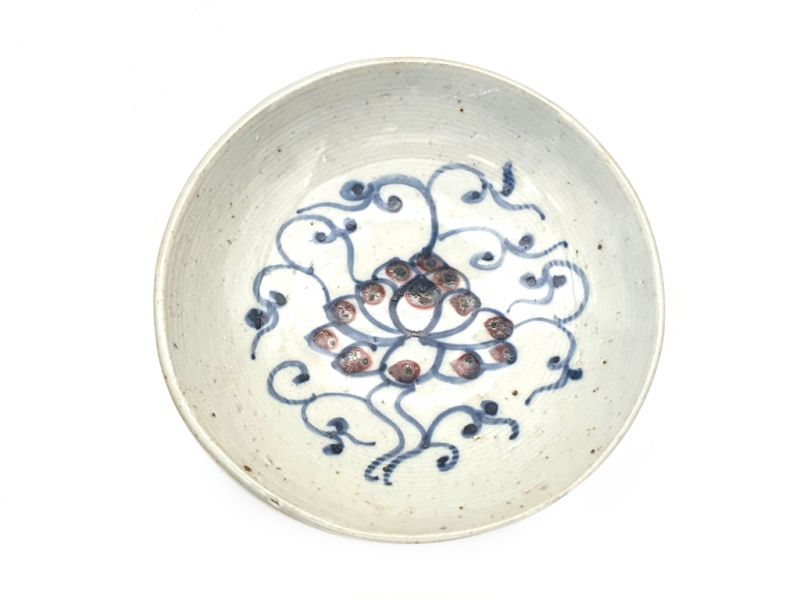 Small Chinese porcelain plate 10cm - Flower 1