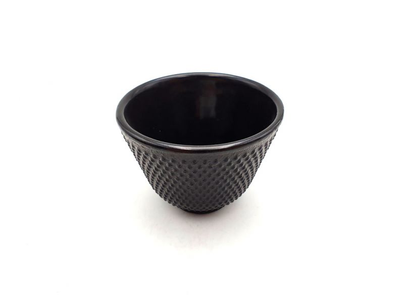 Small Chinese tea cup in cast iron - Black 3