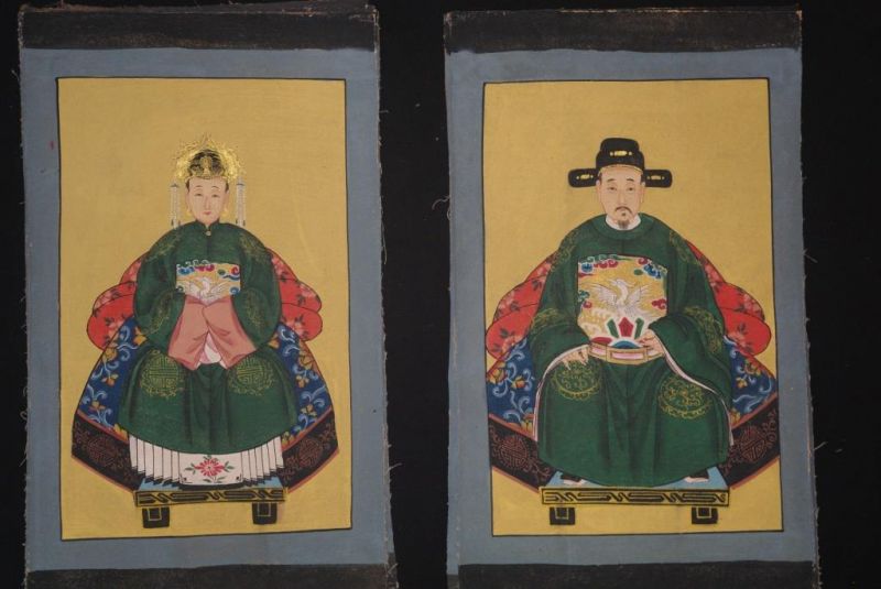 Small Ming Chinese ancestors couple Green 1