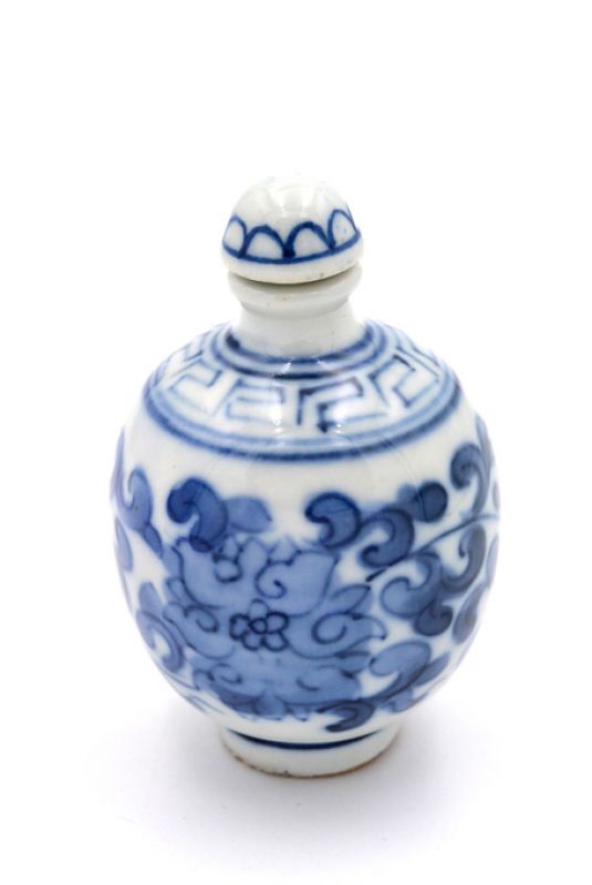 Tabaquera China de Porcelana - arte chino - Blanco y Azul - Flor 2 1