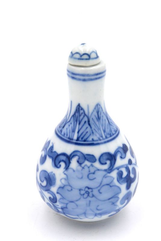Tabaquera China de Porcelana - arte chino - Blanco y Azul - Flor 4 1