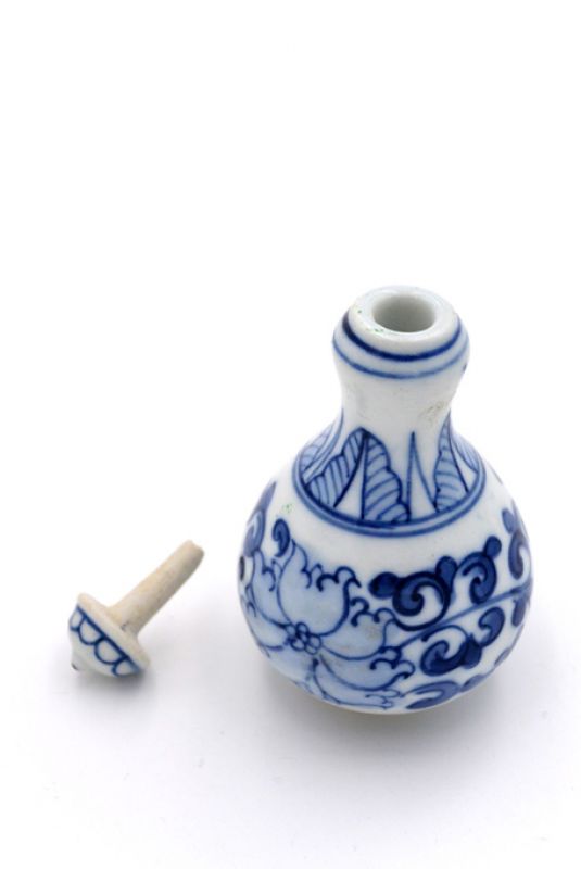Tabatière Chinoise en Porcelaine - Peinture à la main - Blanc et Bleu - Fleur 1 2