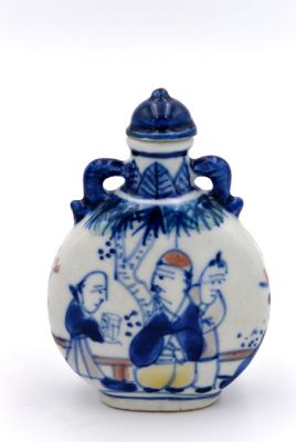 Tabatière Chinoise en Porcelaine - Peinture à la main - La rencontre sous l'arbre Tabatière Chinoise en Porcelaine - Peinture à la main - La rencontre sous l'arbre