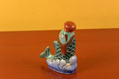 Tabatière Chinoise en Porcelaine Poisson 2 Tabatière Chinoise en Porcelaine Poisson 2