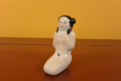 Tabatière érotique Chinoise Femme nue de Shanghai