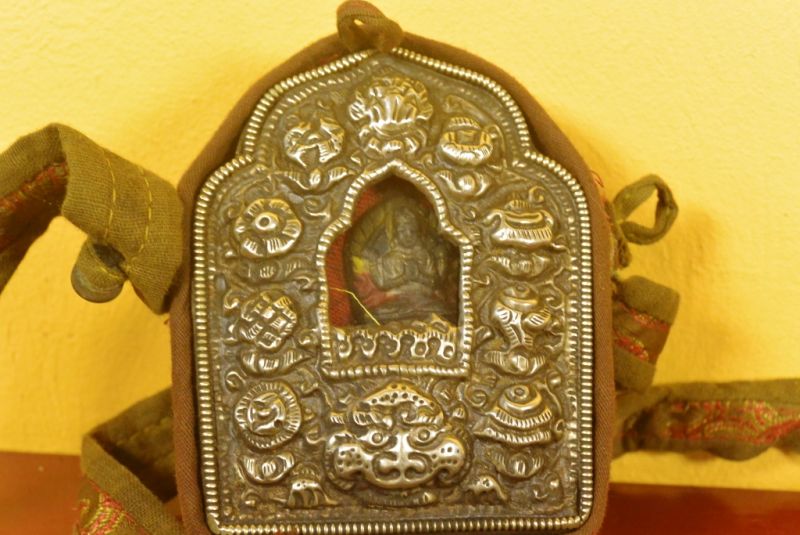 Tibetan Reliquary Portable Altar Shrine Prayer Box 2