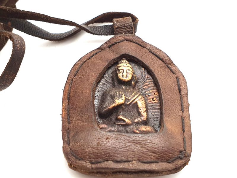 Tibetische Gaus - Buddha Amulett in Echt Yak-Leder L 2
