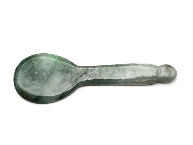 Traditional Chinese Medicine - Gua Sha Jade Spoon - Light green and dark green 1