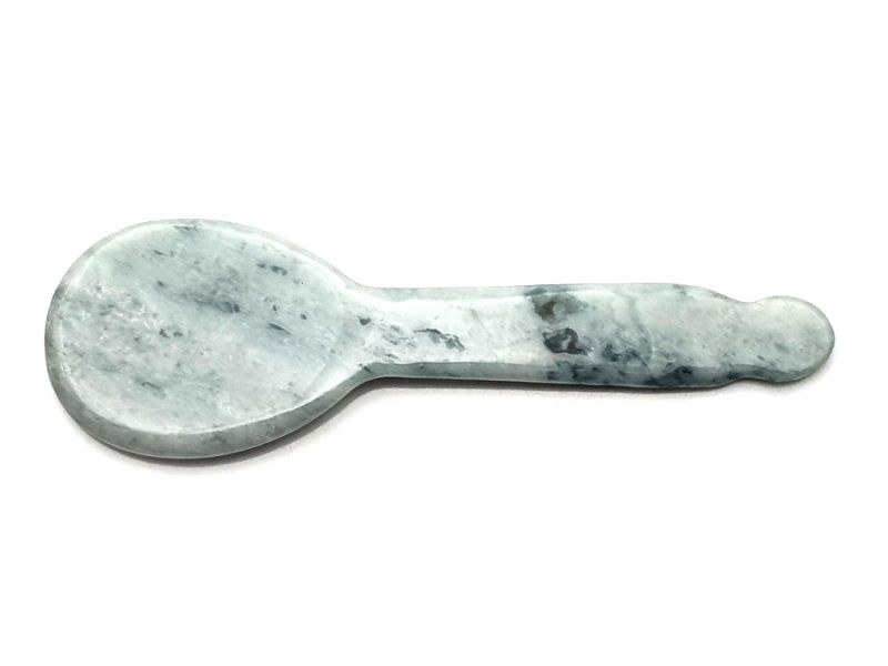 Traditional Chinese Medicine - Gua Sha Jade Spoon - White and Green spotted 1