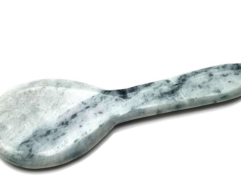 Traditional Chinese Medicine - Gua Sha Jade Spoon - White with green highlights 2