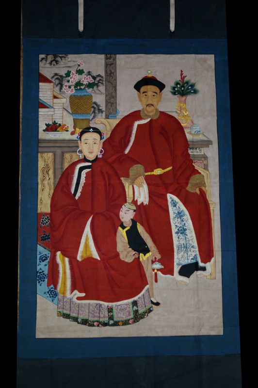 Very Large Chinese ancestors Family - Red 1