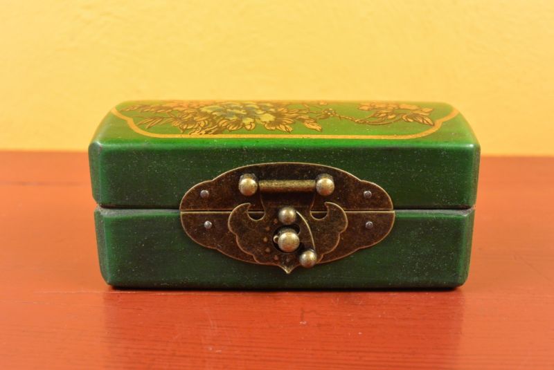 Very small Chinese Wooden Green Box 2