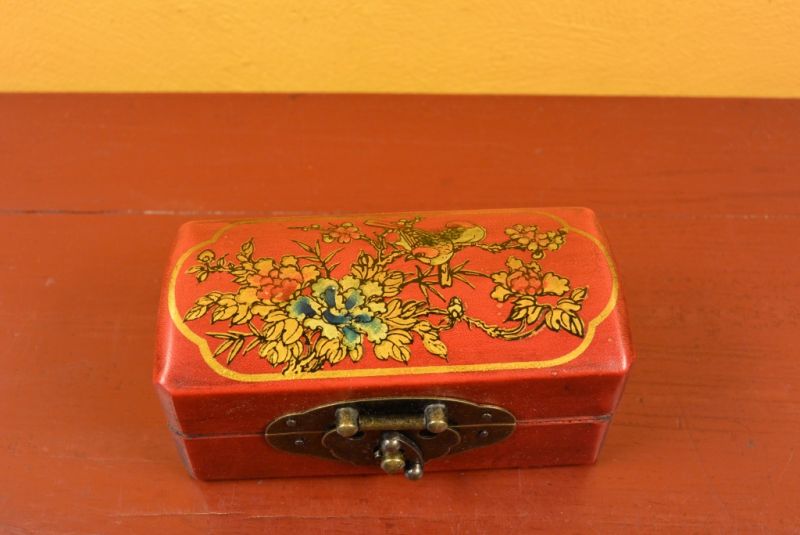 Very small Chinese Wooden Red Box 2