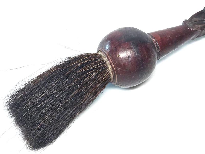 Vintage Master’s Carved Brush – Qing Dynasty Calligraphic Legacy 2