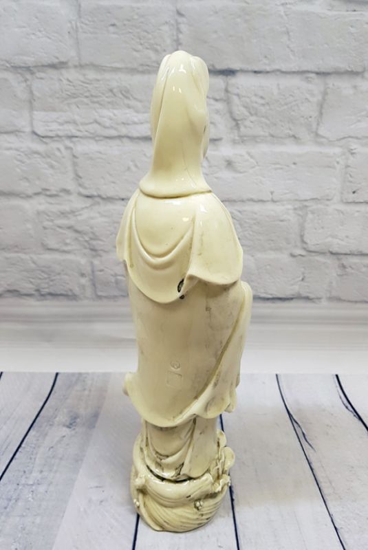 Weiße chinesische Statue - Porzellan Dehua - Göttin GuanYin 4