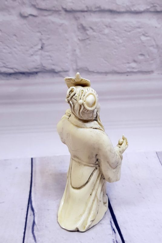 Weiße chinesische Statue - Porzellan Dehua - Mann und das Blatt 2