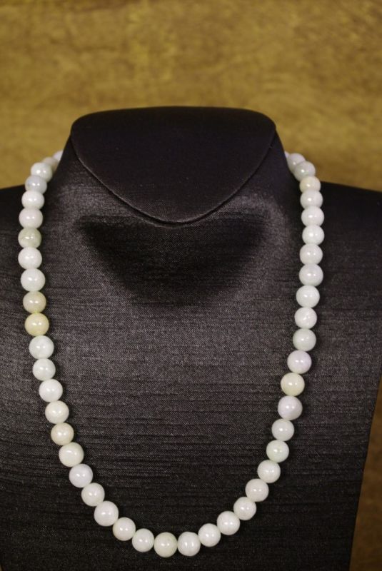 White Jade beads Necklaces 1