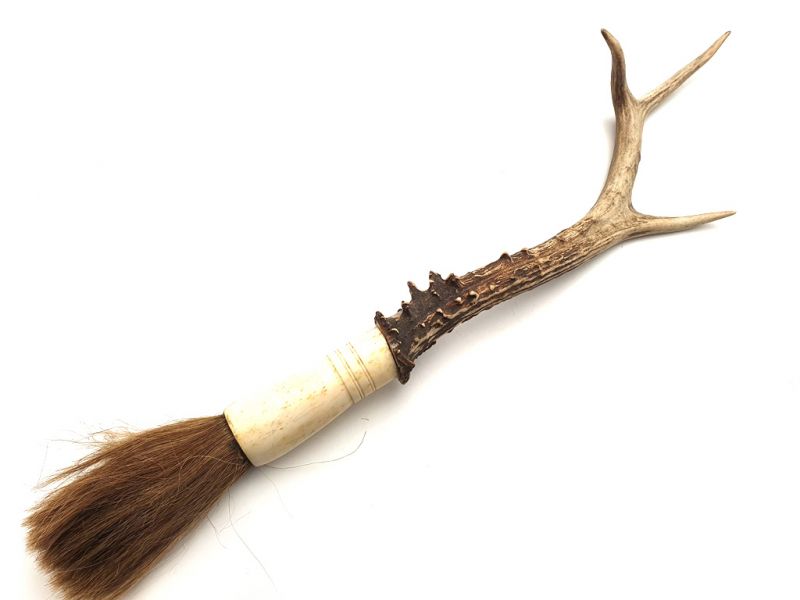 Wooden Deer Calligraphie Brush 1